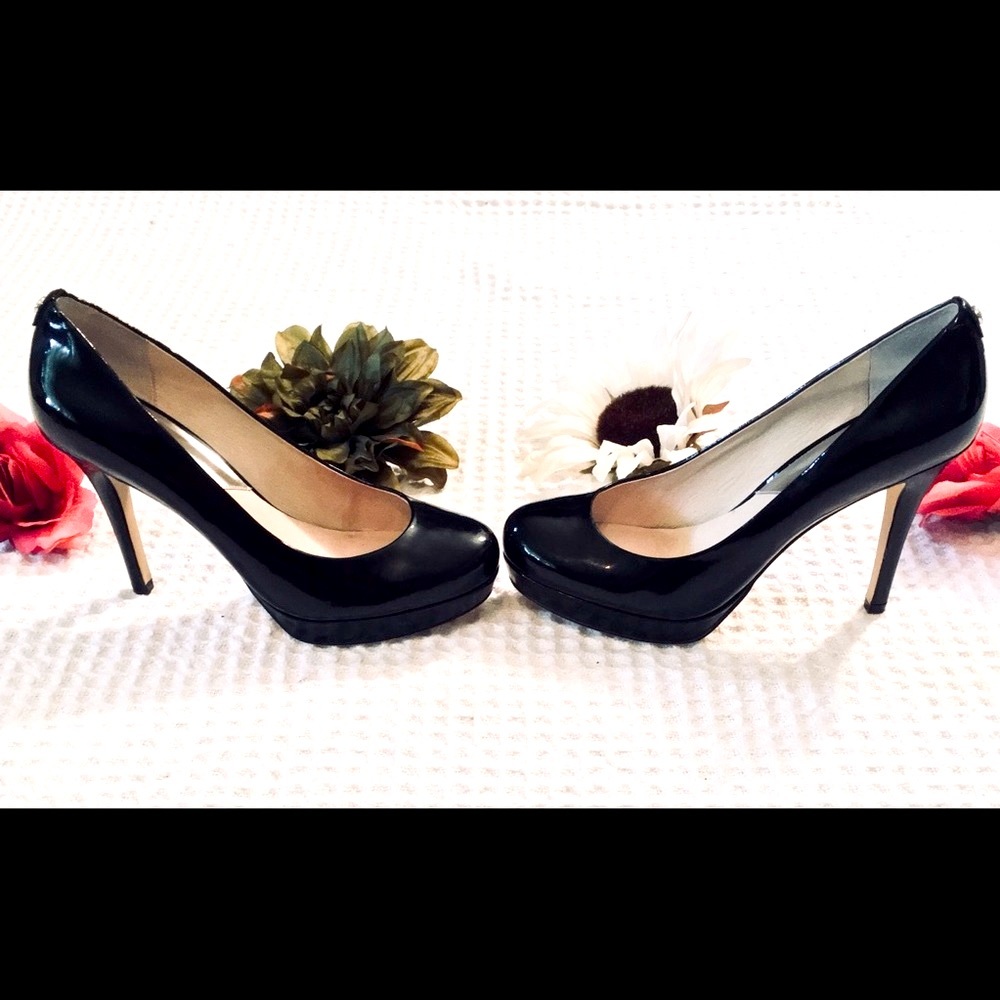 Michael-Michael Kors Black Patent Leather Stiletto - Picture 2 of 8